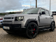 2023 Land Rover Defender 2L Petrol Plug-in Hybrid For Sale Images