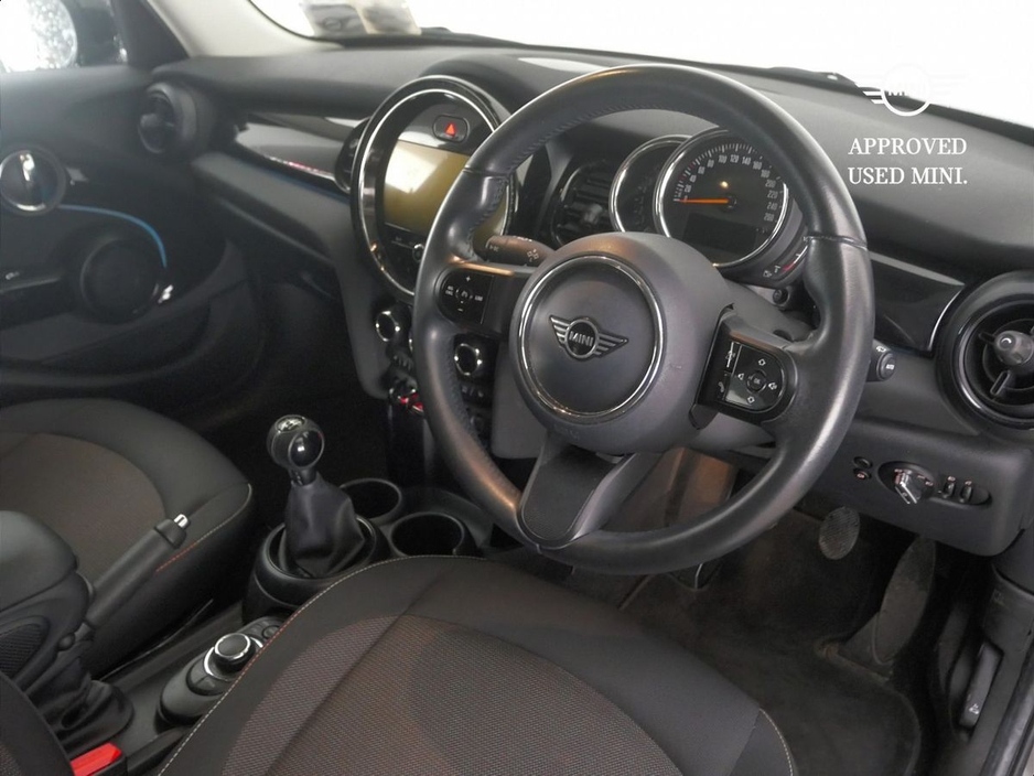 2022 MINI Hatch 1.5L Petrol For Sale Images
