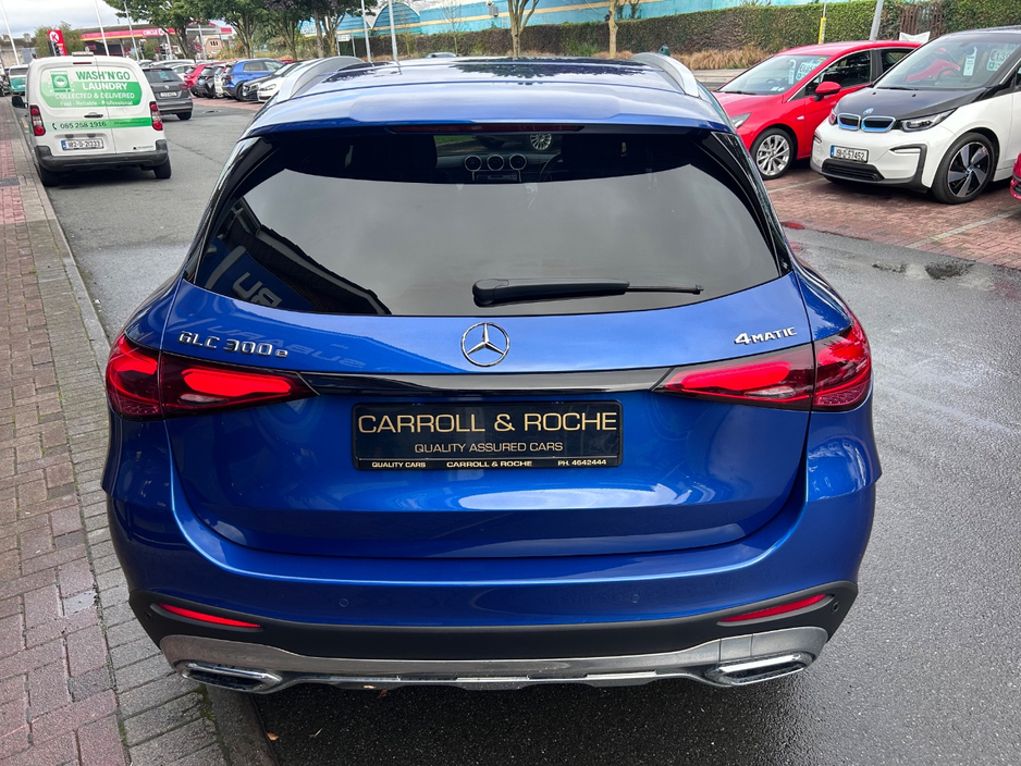 2023 Mercedes-Benz GLC Class 2L Petrol Plug-in Hybrid For Sale Images