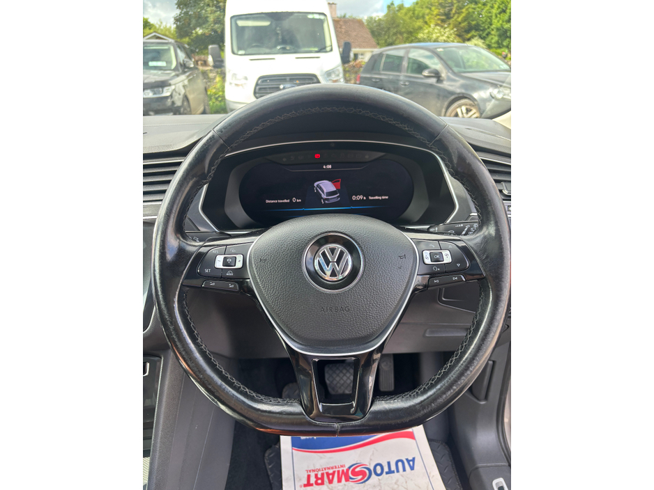2017 Volkswagen Tiguan 2L Diesel For Sale Images