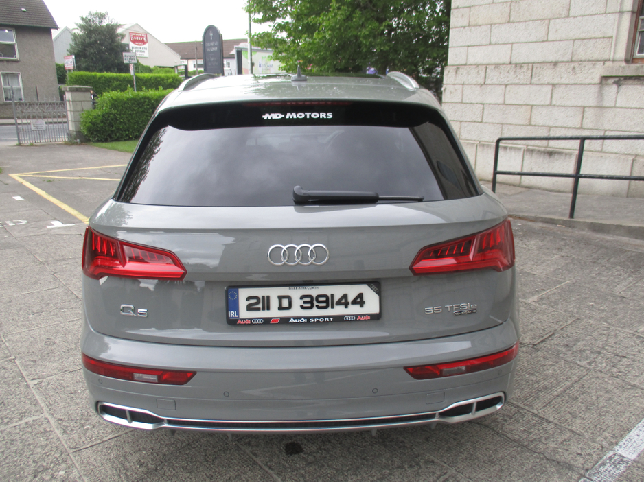 2021 Audi Q5 2L Petrol Plug-in Hybrid For Sale Images