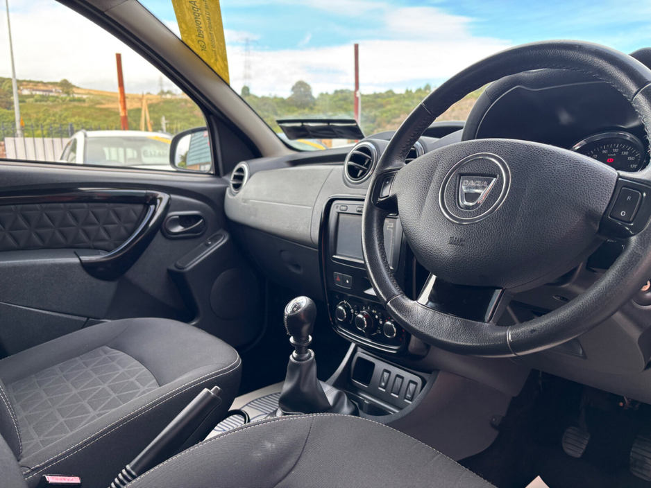 Dacia Duster 1.5 dCi 110 SIGNATURE — thumbnail 6