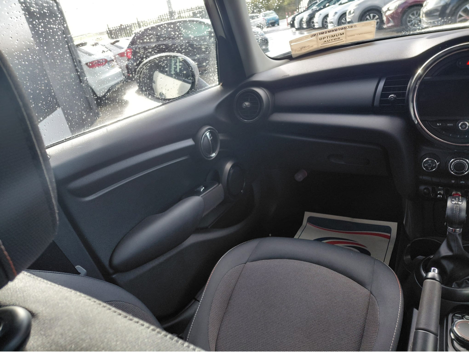 2015 MINI Cooper 1.2L Petrol For Sale Images