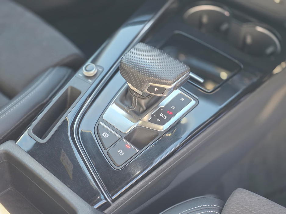 2021 Audi A4 2L Diesel For Sale Images