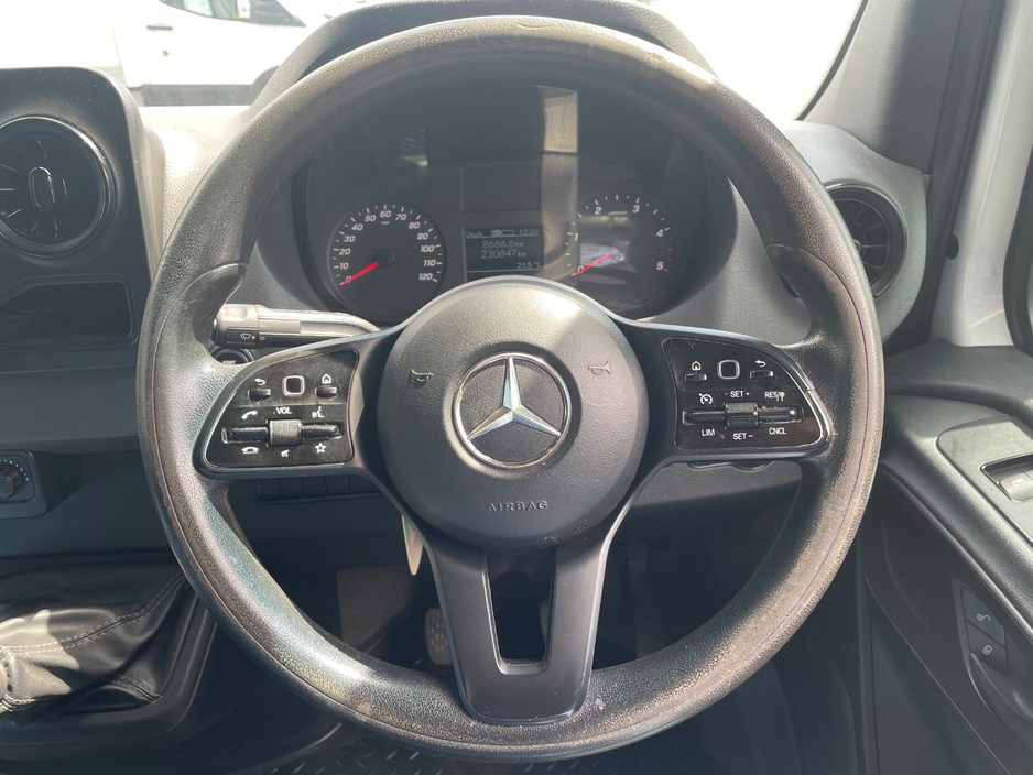 2021 Mercedes-Benz Sprinter 2.1L Diesel For Sale Images