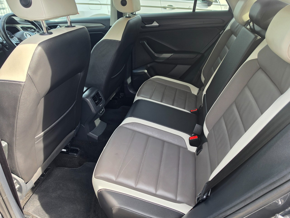 2022 Volkswagen T-Roc 2L Diesel For Sale Images