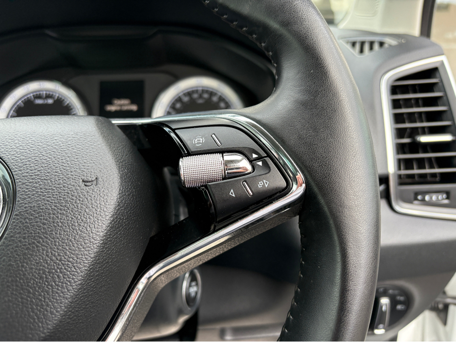 2022 Skoda Karoq 2L Diesel For Sale Images