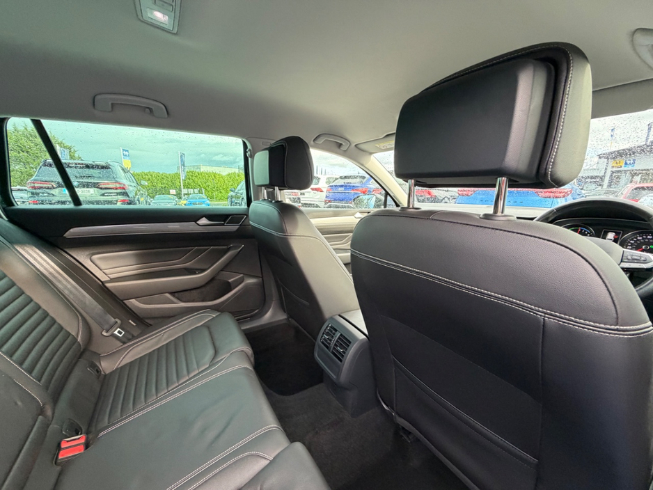 2022 Volkswagen Passat 1.4L Hybrid For Sale Images