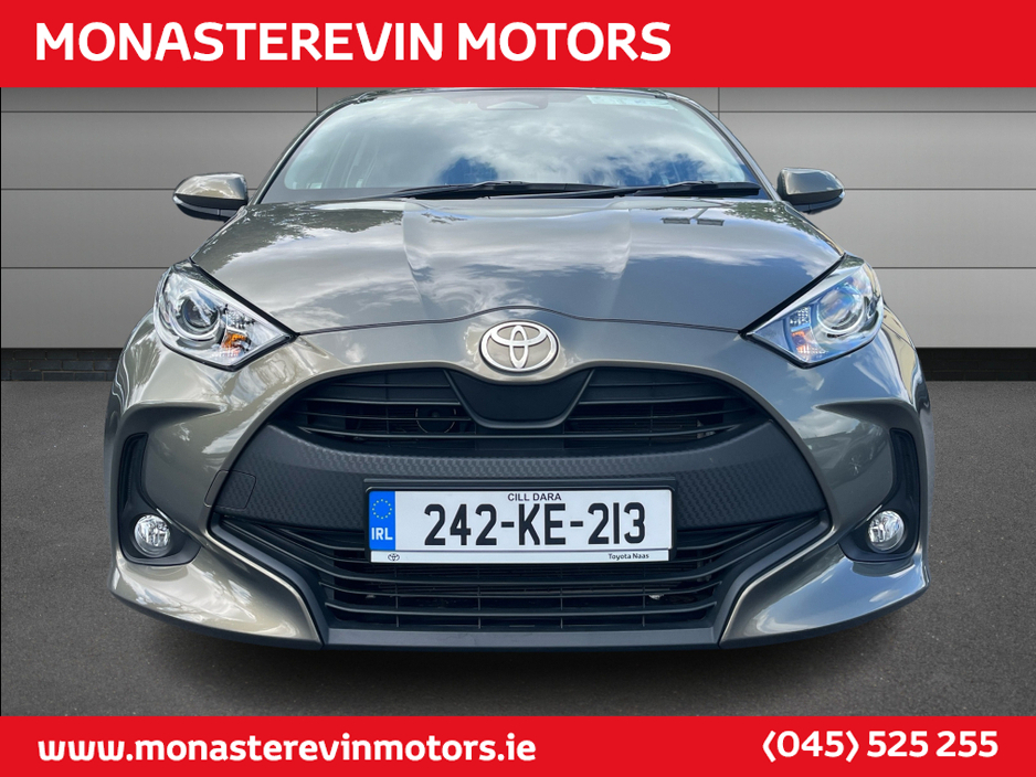 2024 Toyota Yaris 1.5L Petrol Hybrid For Sale Images