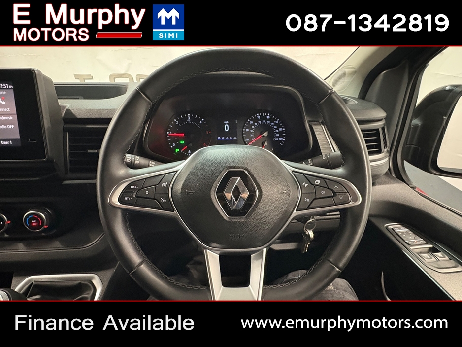 2023 Renault Trafic 2L Diesel For Sale Images
