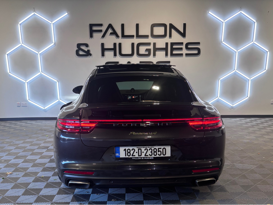 2018 Porsche Panamera 2.9L Petrol Plug-in Hybrid For Sale Images