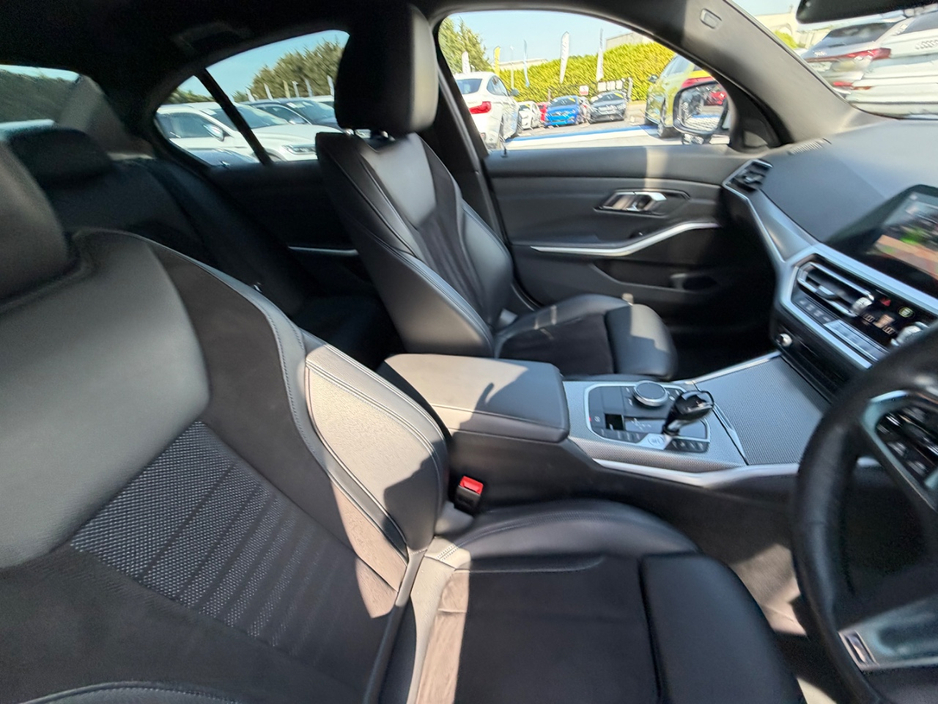 BMW 3 Series M-SPORT X-DRIVE - 2.0L DIESEL - AUTO - 12M WARRANTY - CAR: 2160 — thumbnail 16