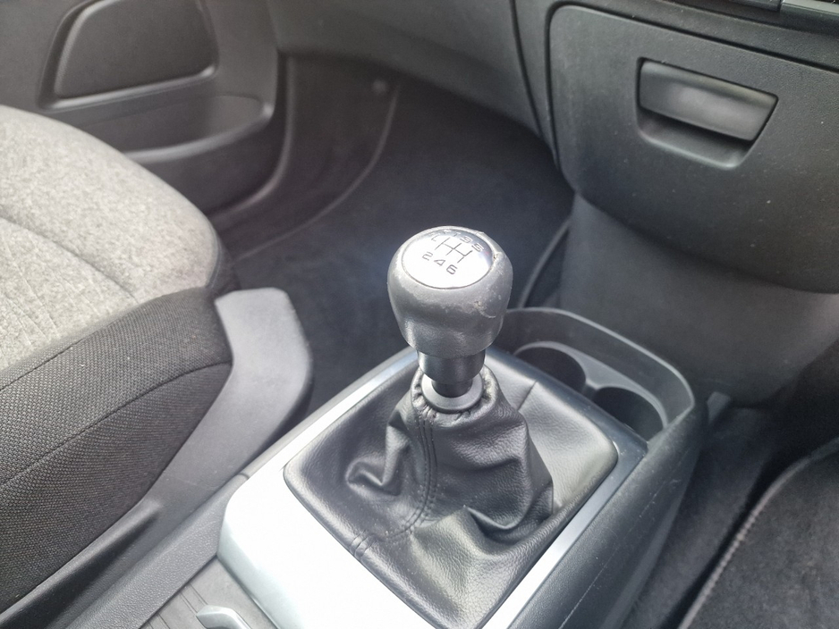 Citroen C4 Picasso 1.6 HDI 118BHP **LOW MILAGE, PAN ROOF, REAR SENSORS** — thumbnail 26