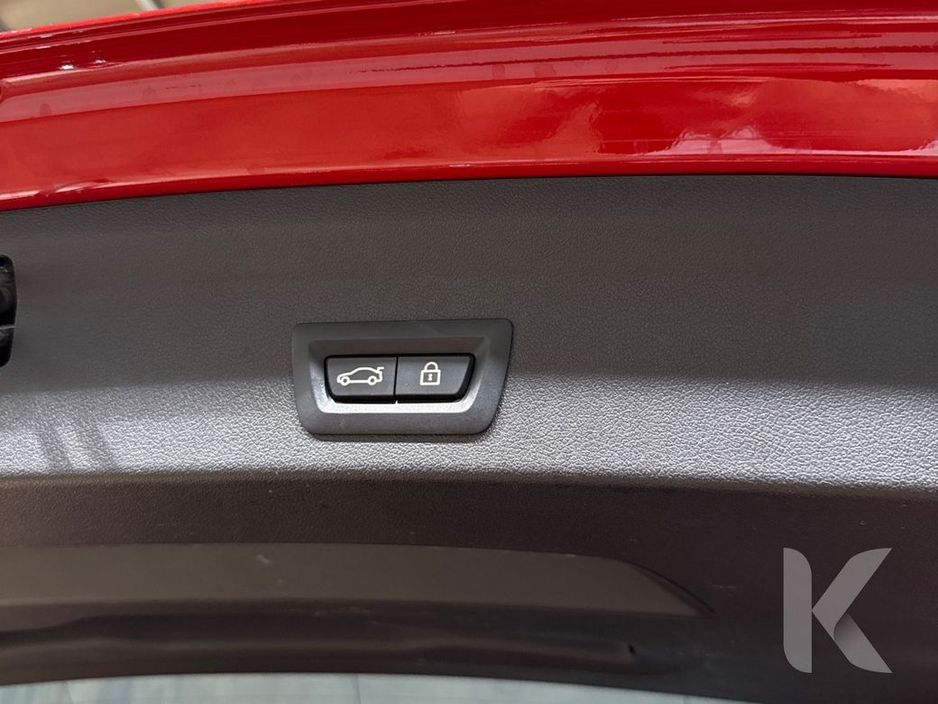BMW 1 Series 1.5 AUTOMATIC - NEW MODEL - PLAY EDITION - CRUISE CONTROL - DIGITAL DASH REAR CAMERA/PARKING RADAR — thumbnail 23