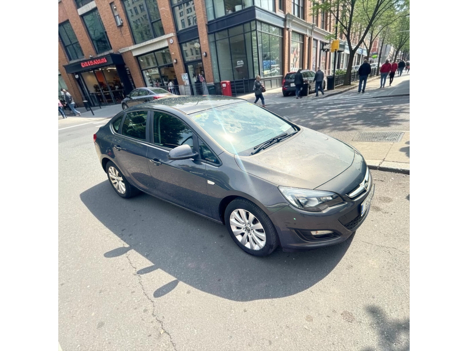 2015 Opel Astra 1.7L Diesel For Sale Images