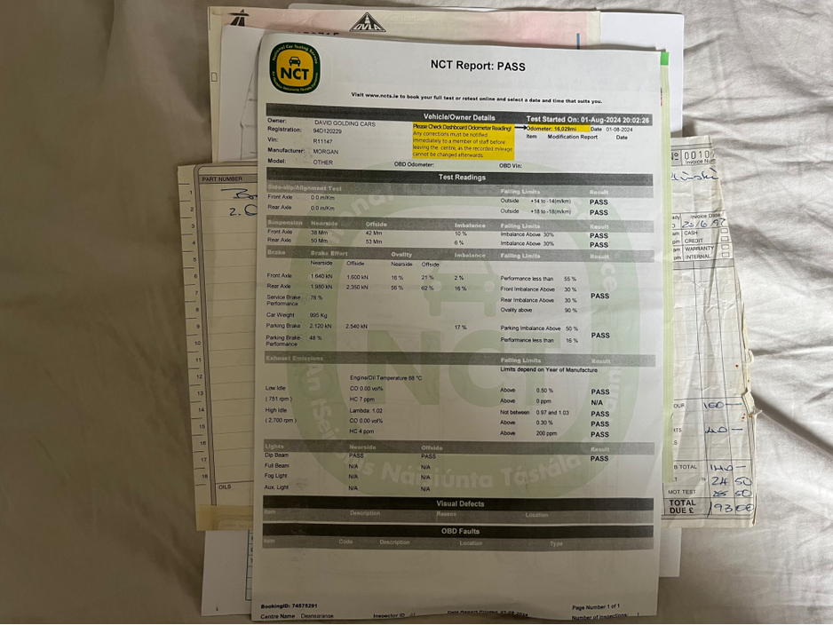 1994 Morgan Plus 8 3.9L Petrol For Sale Images