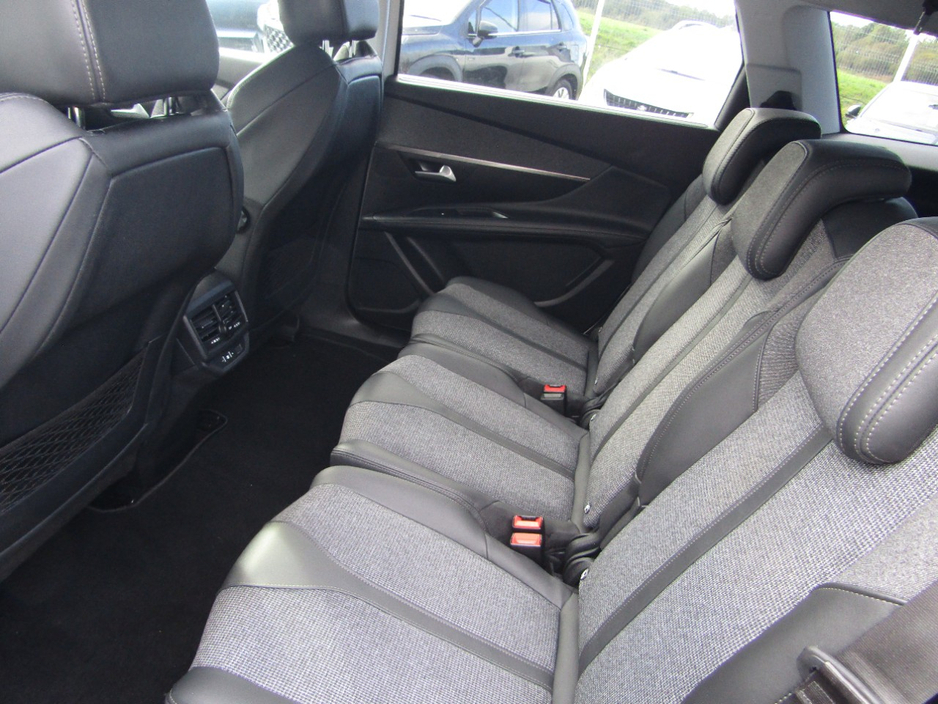2020 Peugeot 5008 1.5L Diesel For Sale Images
