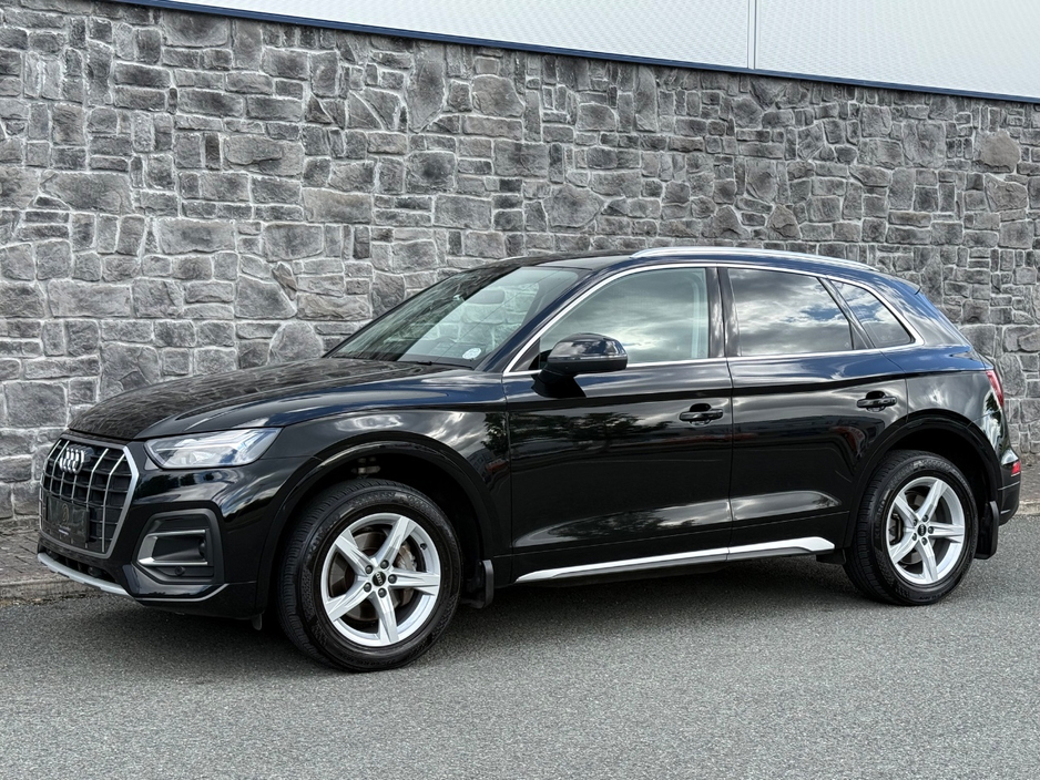 2022 Audi Q5 2L Diesel For Sale Images