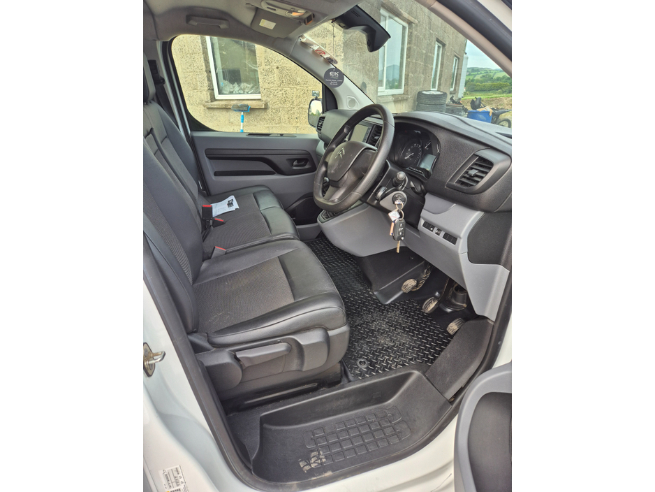 2022 Citroen Dispatch 1.5L Diesel For Sale Images