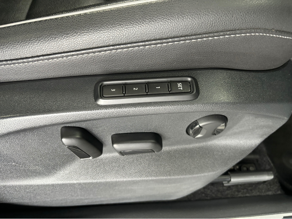 2019 Volkswagen Tiguan 2.0L Diesel For Sale Images