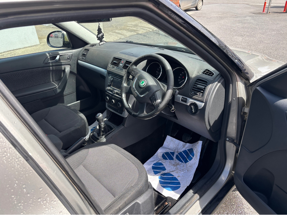 2013 Skoda Yeti 1.6L Diesel For Sale Images