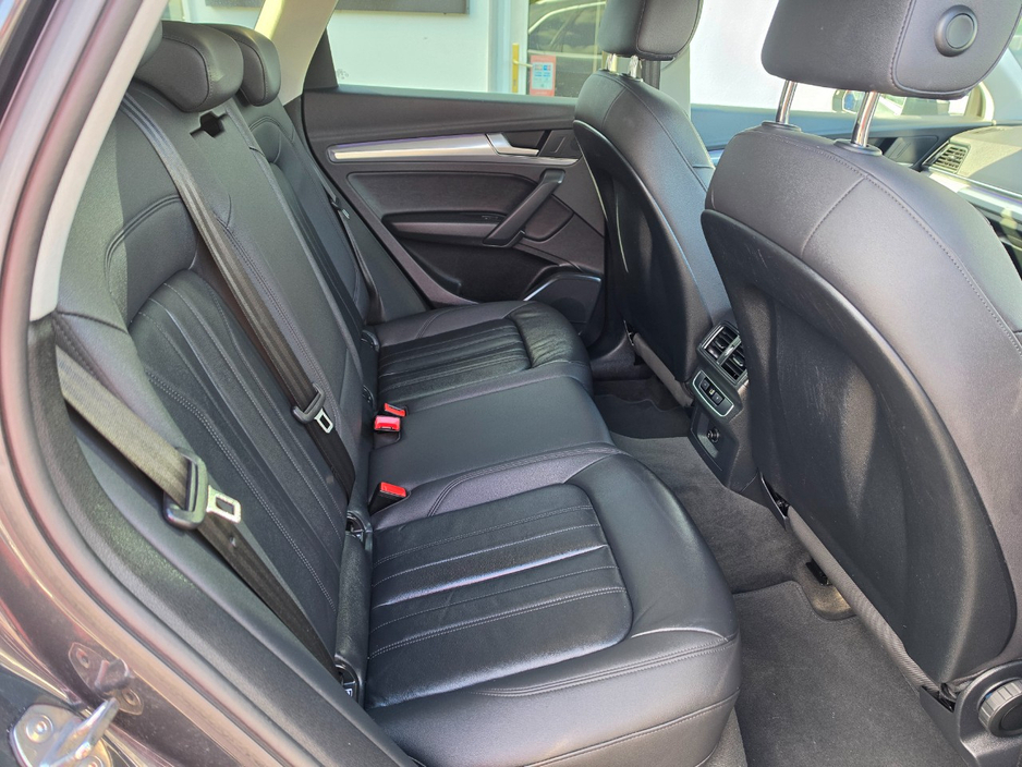 2022 Audi Q5 2L Diesel For Sale Images