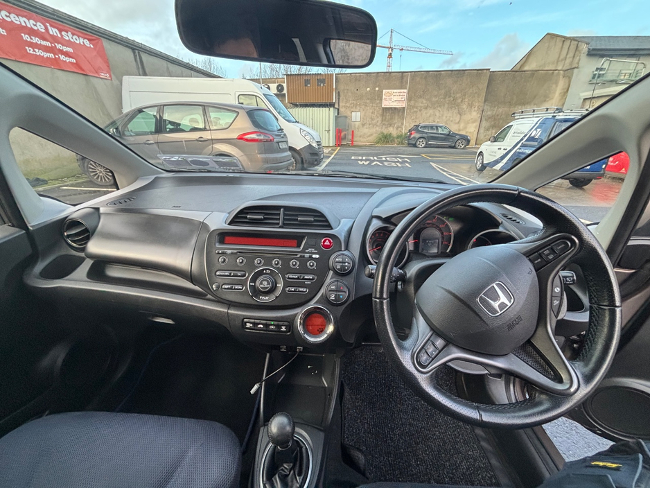 Honda Jazz 1.4 I V-TEC ES + 5DR VTEC ES+ — thumbnail 14