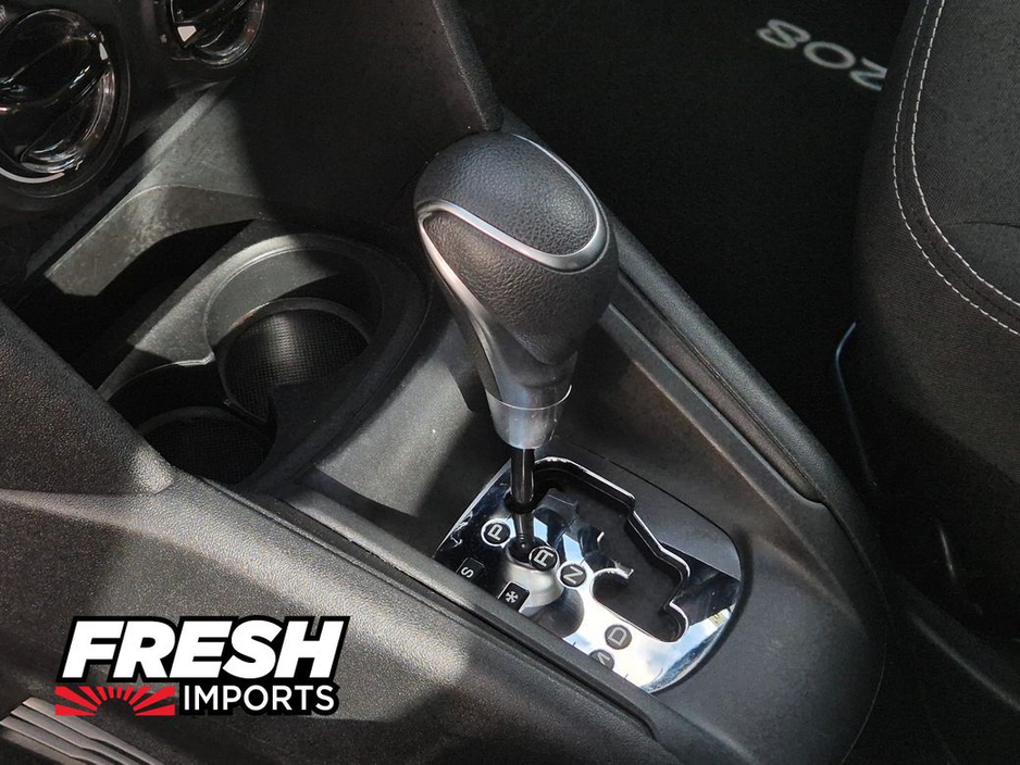 Peugeot 208 *STYLE MODEL* — thumbnail 23