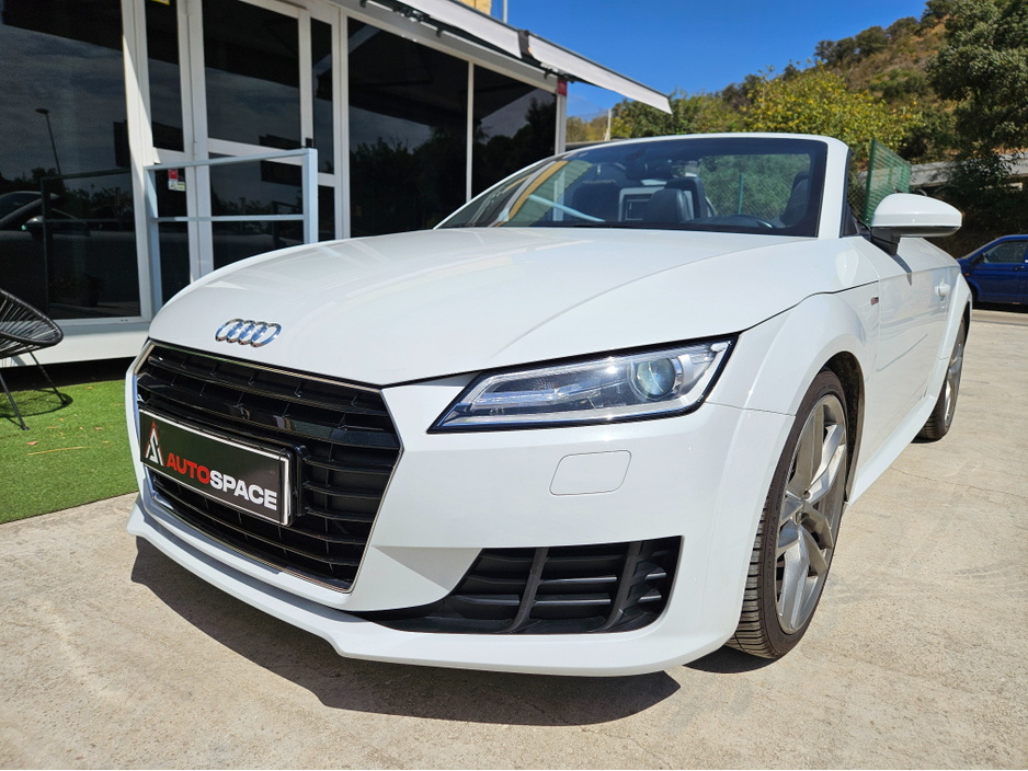 2016 Audi TT 2L Petrol For Sale Images