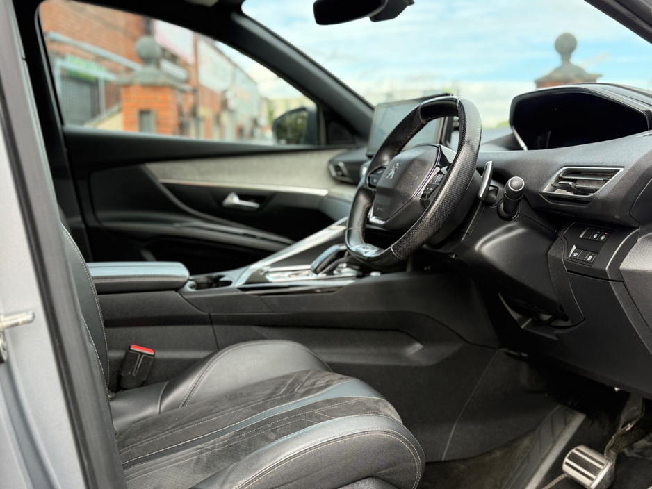 2021 Peugeot 5008 1.5L Diesel For Sale Images