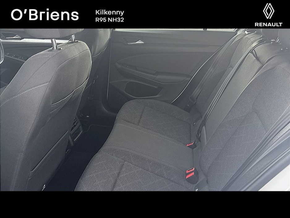 Volkswagen Golf 1.0 TSI 110HP Life 1 OWNER - PRISTINE CAR - IN STOCK & READY FOR COLLECTION — thumbnail 10