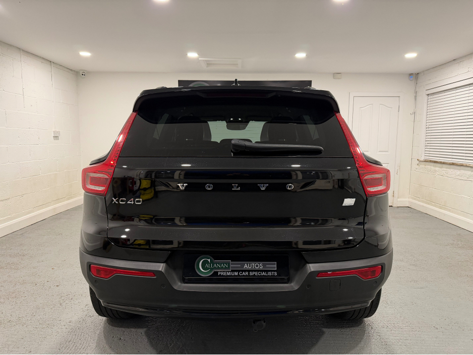 2022 Volvo XC40 1.5L Petrol Plug-in Hybrid For Sale Images