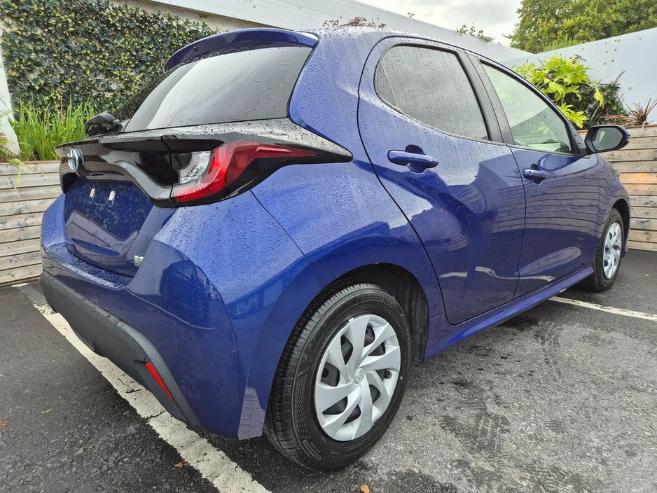 Toyota Yaris 1.5 HYBRID / X SPEC / TAX €160 — thumbnail 6