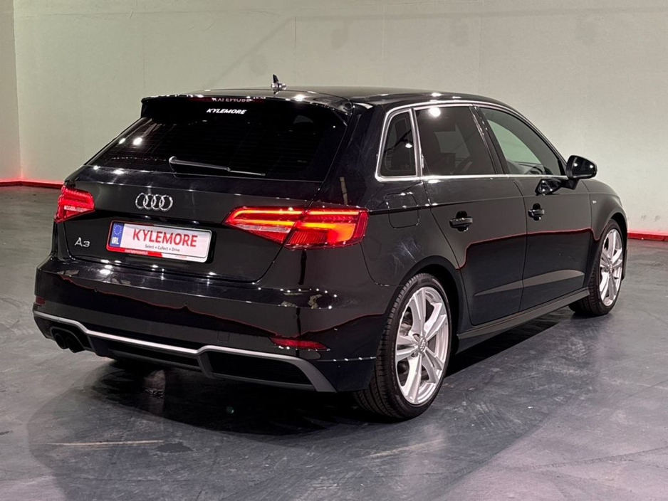 Audi A3 S-LINE 1.4 TFSI AUTOMATIC - UPGRADED S-LINE ALLOYS - FLAT BOTTOM STEERING WHEEL - S-LINE BADGING — thumbnail 3