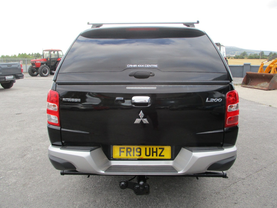 2019 Mitsubishi L200 2.4L Diesel For Sale Images