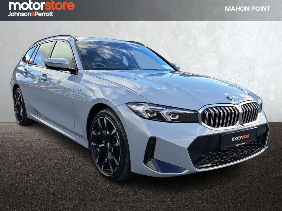 BMW 3 Series 330E TOURING M Sport Auto *ESTATE / HUGE SPEC*