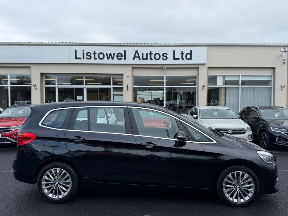 BMW 2 Series LUXURY 7 SEATS 150BHP AUTOMATIC *REAR VIEW CAMERA, 17 " ALLOYS, PARKING SENSORS FRONT & REAR, MEMORY SEATS, LEATHER UPHOLSTERY, 3 STAGE HEATED SEATS, POWERED BOOT LID, DUAL ZONE CLIMATE CONTROL* — thumbnail 3
