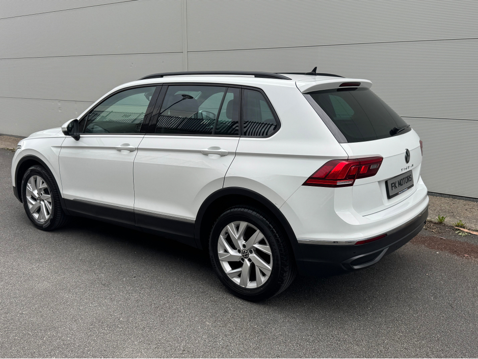 2021 Volkswagen Tiguan 2.0L Diesel For Sale Images