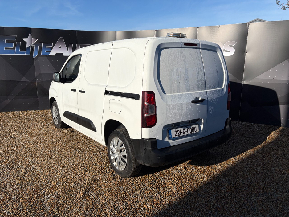 2022 Peugeot Partner 1.5L Diesel For Sale Images