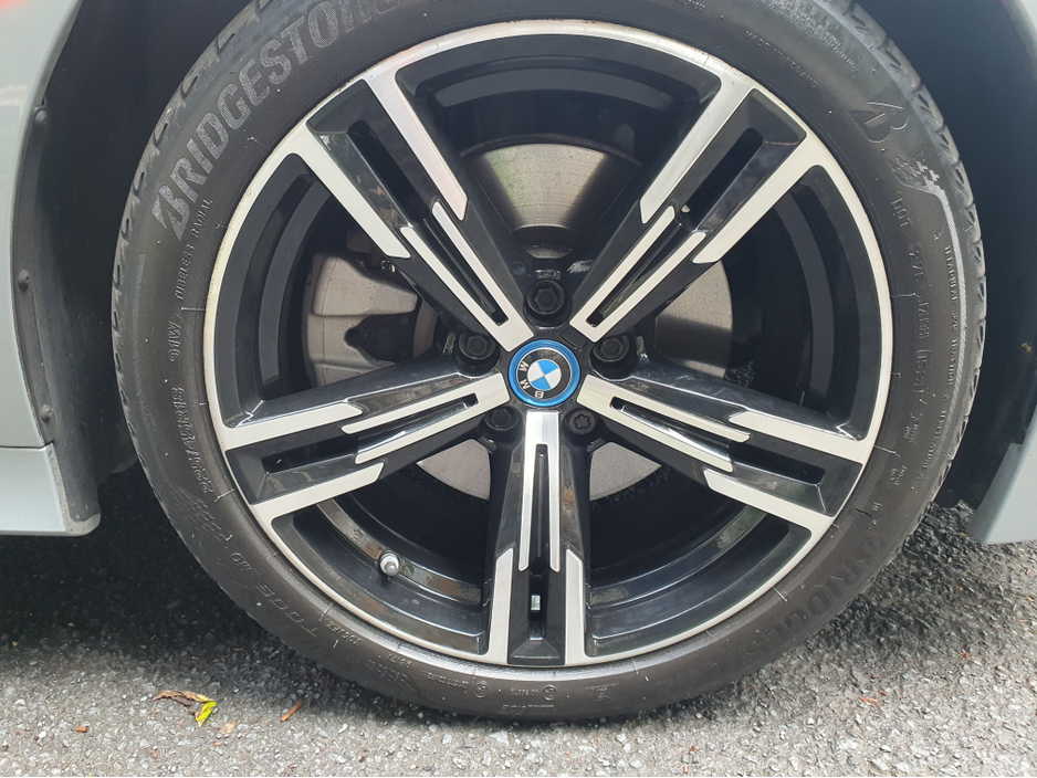 2023 BMW 3 Series 2L Petrol Plug-in Hybrid For Sale Images