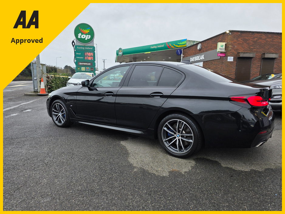 2021 BMW 5 Series 2L Petrol Plug-in Hybrid For Sale Images