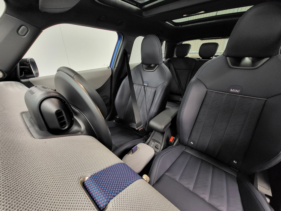 2025 MINI Cooper 1.5L Petrol For Sale Images