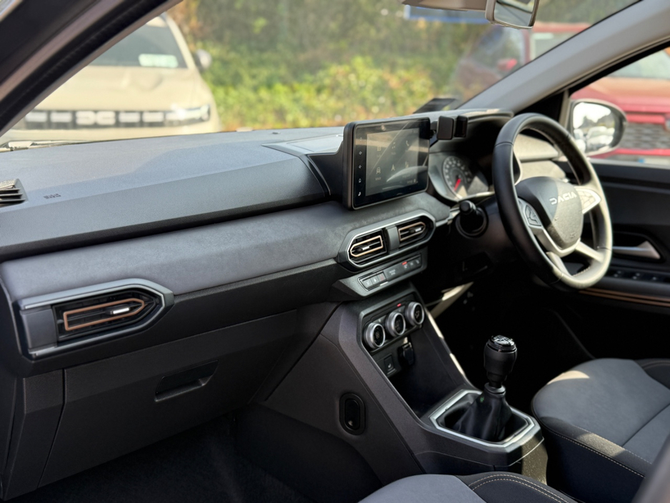 2025 Dacia Jogger 1L Petrol For Sale Images