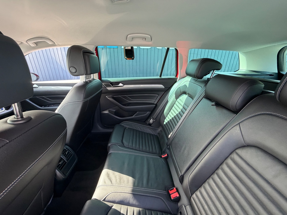 2022 Volkswagen Passat 1.4L Hybrid For Sale Images