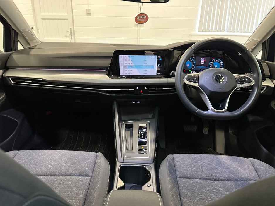 2022 Volkswagen Golf 1L Petrol For Sale Images