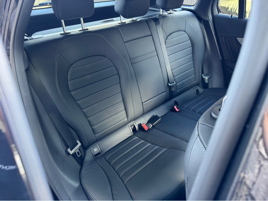 2021 Mercedes-Benz GLC Class 2.0L Diesel Plug-in Hybrid For Sale Images