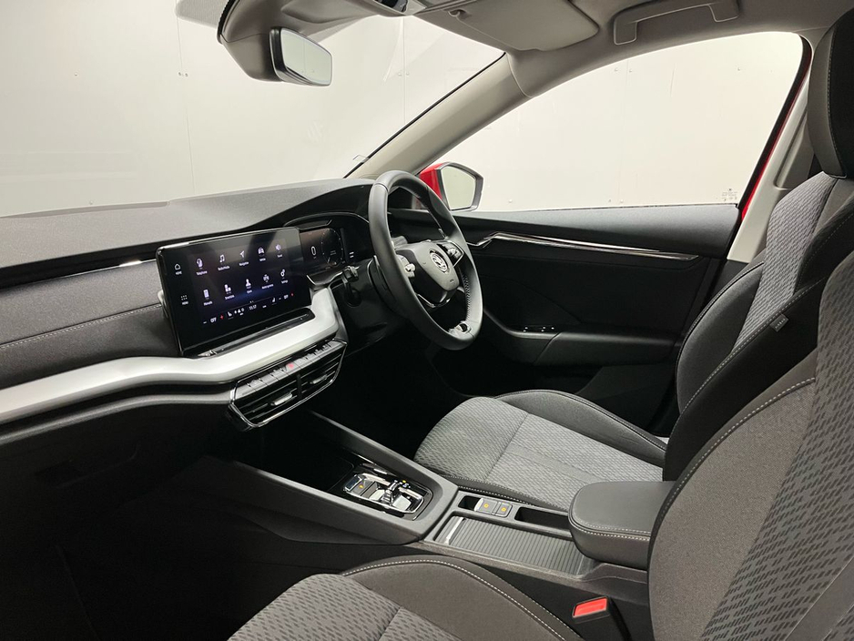 Skoda Octavia Style DSG 2.0TDI 115BHP - Reversing Camera - Sat Nav - Climate Control - Heated Seats - Keyless Start - Apple CarPlay/Android Auto — thumbnail 5