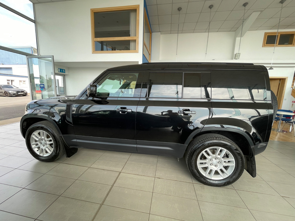 2025 Land Rover Defender 3L Diesel For Sale Images