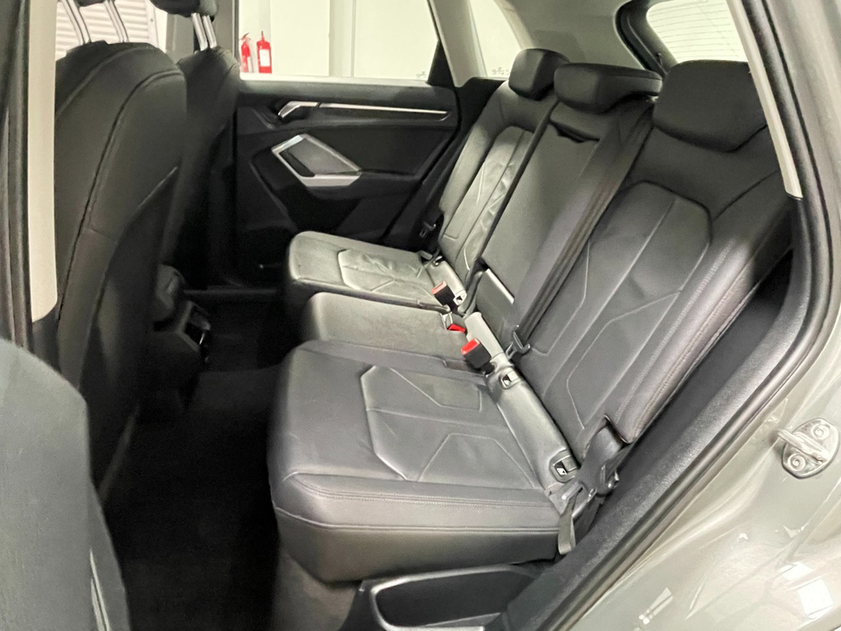 2021 Audi Q3 2L Diesel For Sale Images