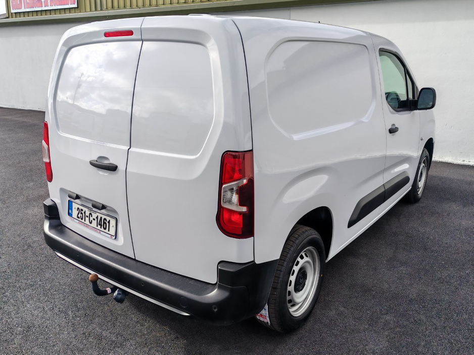 2025 Citroen Berlingo 1.5L Diesel For Sale Images